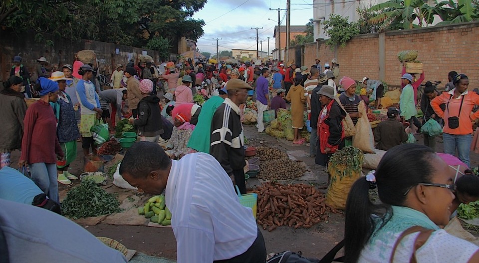 Uno dei tanti mercati malgasci.