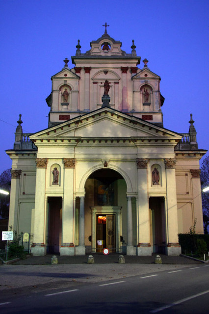 Galliate, Chiesa di S. Pietro in Vulpiate, nota come Santuario Varallino