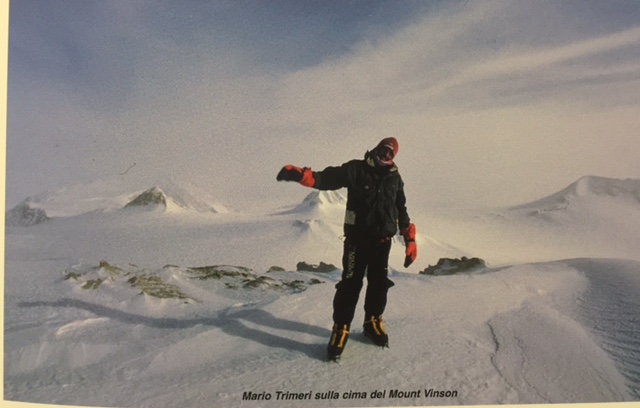 Mario Trimeri sulla cima del Monte Vinson