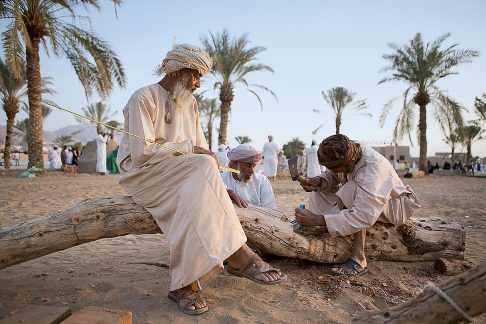 Beduini al limitare del deserto