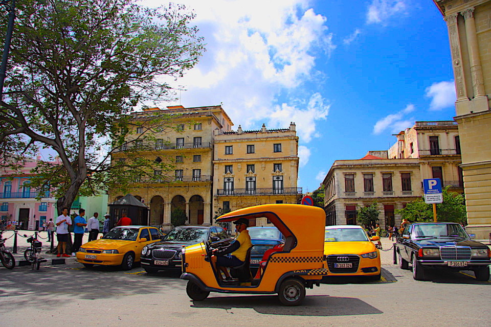 un-altro-taxi-cubano