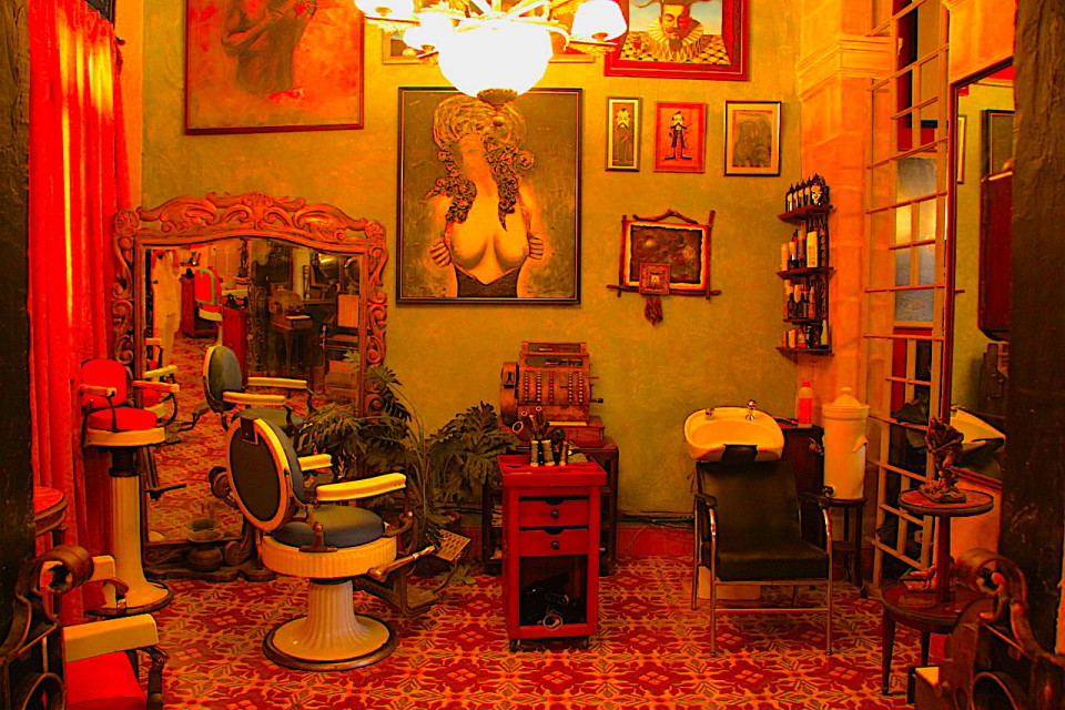 Una sala dal barbiere Papito
