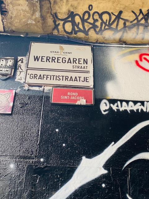 La via dei Graffiti